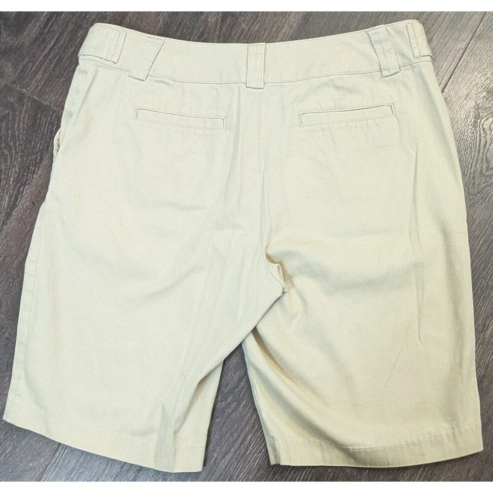 Greg Norman Women's Tan Corduroy Golf Shorts Size 8 (302)